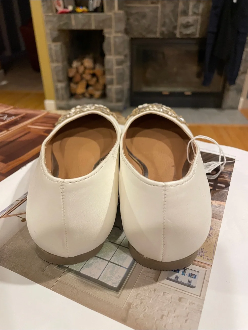 NWT American Eagle Girls Cream Floral Sequin Embellished Ballet Flats